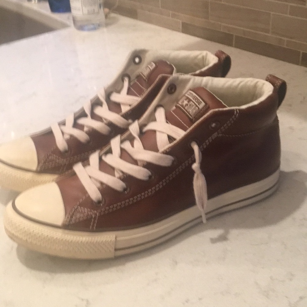 Converse All Star Premium Leather Chuck Taylors